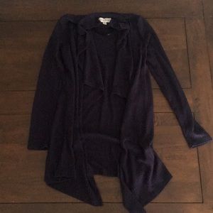 Navy open front flowy cardigan. Knox Rose